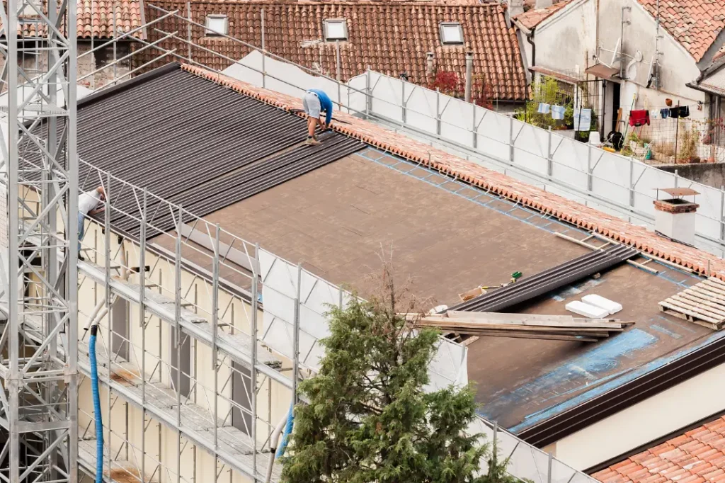 Common Challenges with Flat Roofs